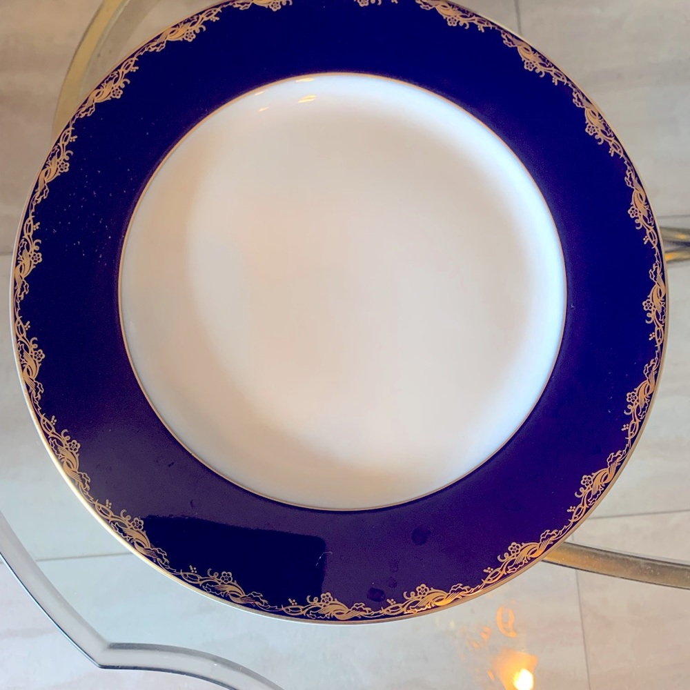 1 Rosenthal Classic Rose Collection Dinner Plate Blue and Gold